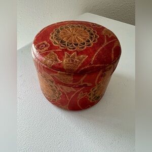 Made in India Leather Trinket Jewelry Box Rust Burgundy Paisley | Small Round.